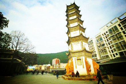 盐亭笔塔