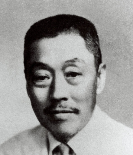 马衡
