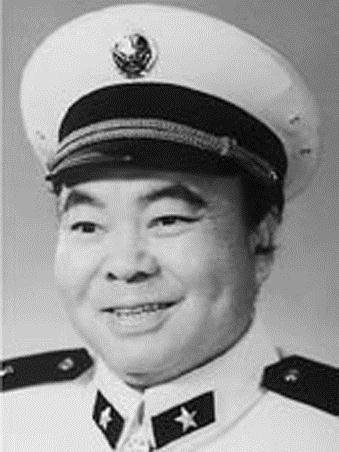 杨国宇