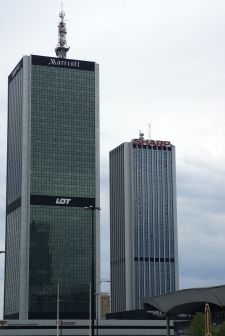 椎体大厦-牛津塔-170米、140米