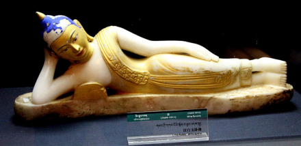 元、明、清玉器精品馆：汉白玉卧佛