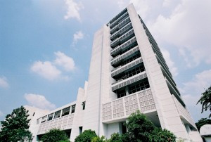 法学院