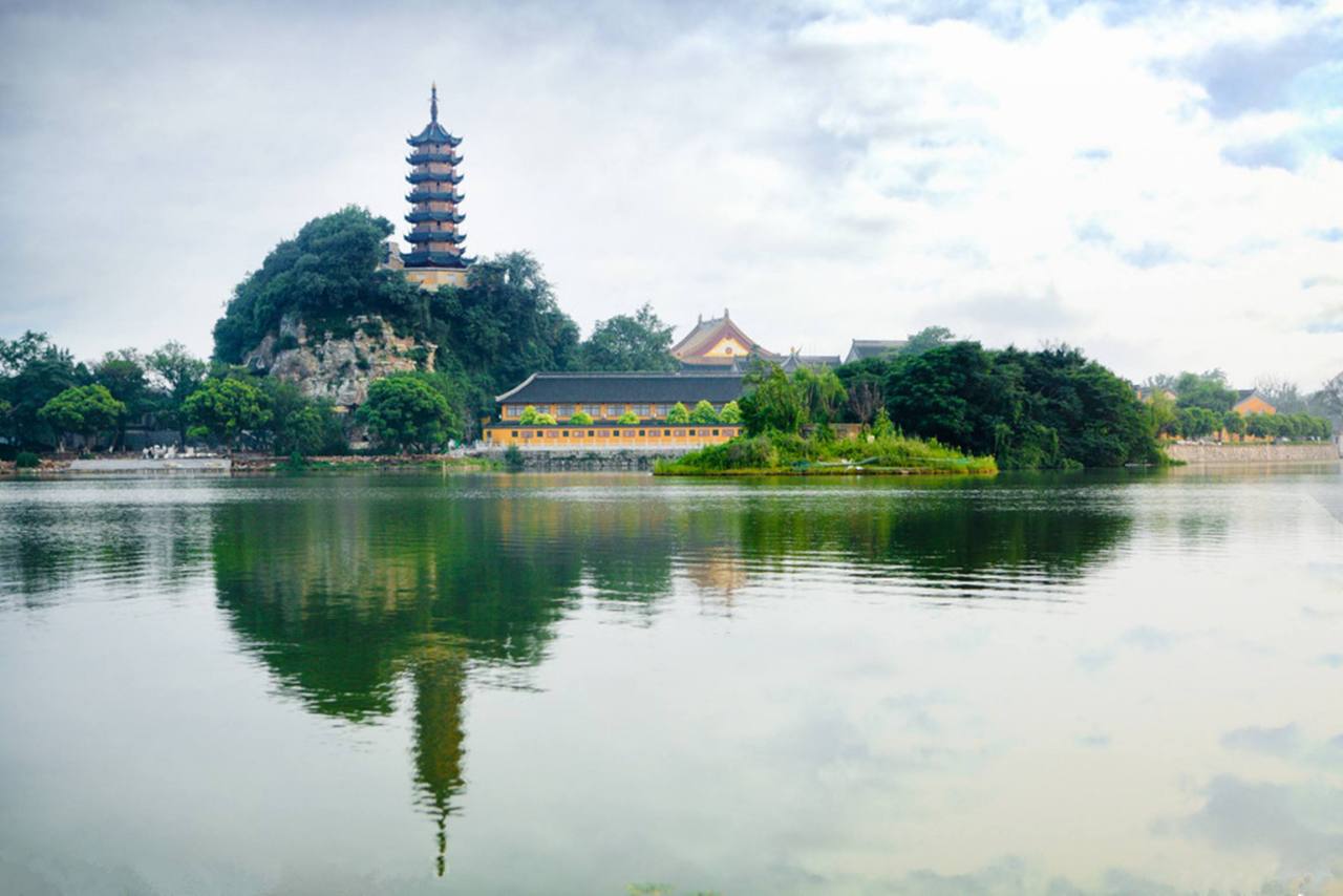 镇江地理