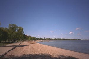 温尼伯湖水