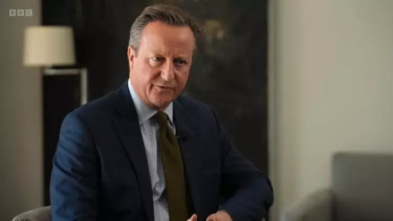 卡梅伦接受BBC采访谈中英关系 视频截图 