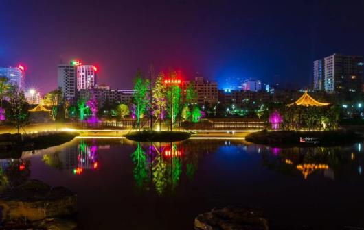 黄花公园夜景