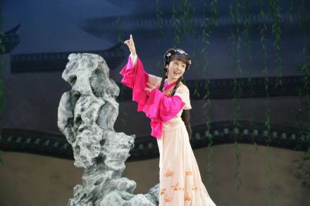 《西厢记》饰红娘