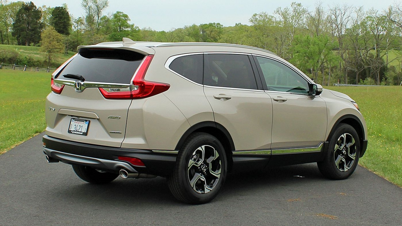 挂加利福利亚牌照的2018款五代CR-V