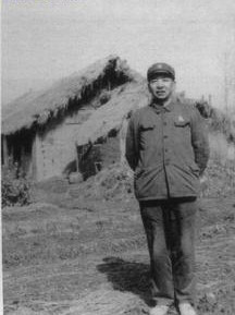 文革中秦基伟在湖南某农场下放劳动