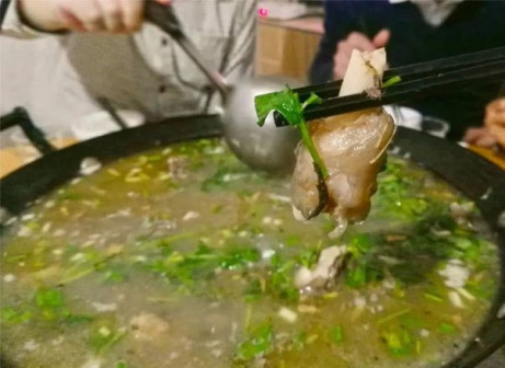 南山山羊肉汤