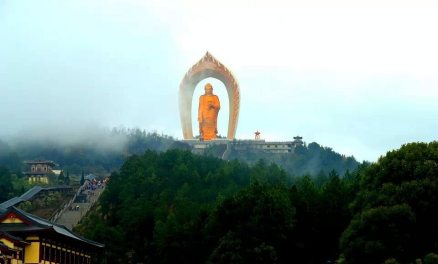 佛教净土宗发源地—庐山东林寺