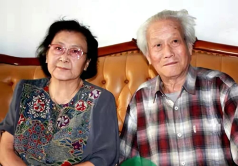 管宗祥夫妻