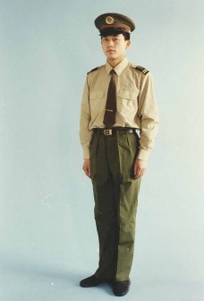 87式陆军士兵带色衬衣