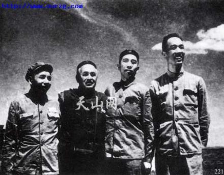 1950年，王震、包尔汉、王恩茂、徐立清