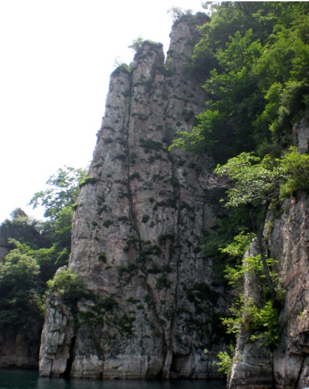 三角龙湾
