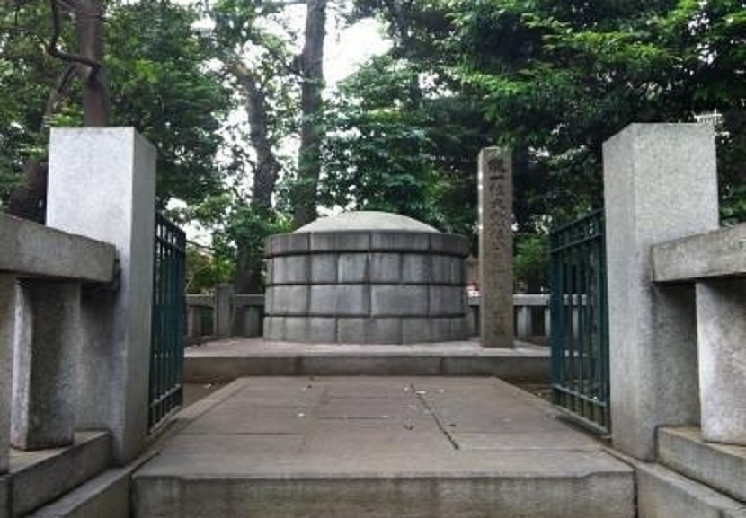 伊藤博文墓