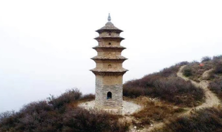 佛舍利塔