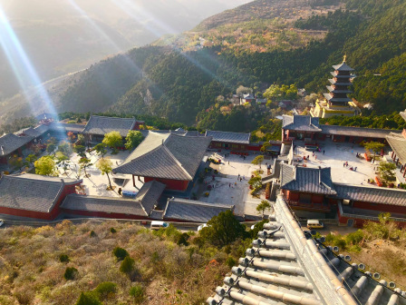太山龙泉寺风景