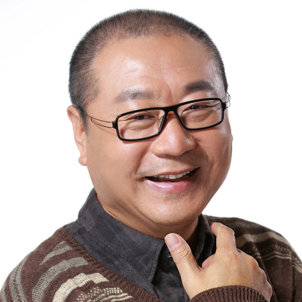 范伟