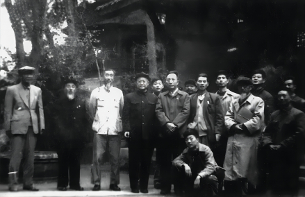  “山河新貌”写生画展后合影 