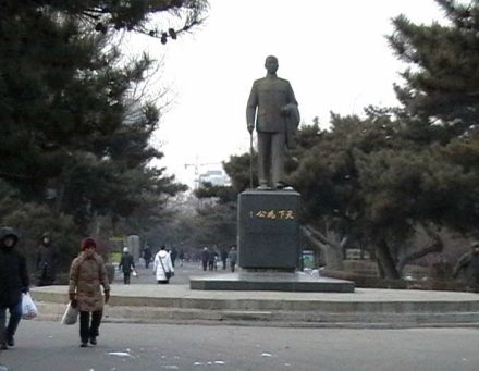 沈阳中山公园孙中山雕像