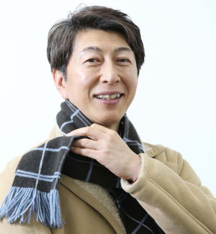 篠井英介