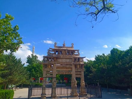灵寿石牌坊