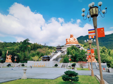 雪窦山弥勒道场