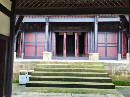 大雄宝殿