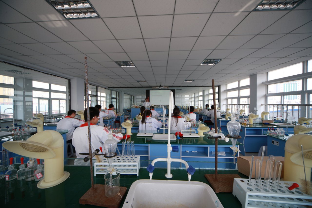 辽西育明高级中学