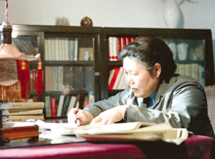 杨沫
