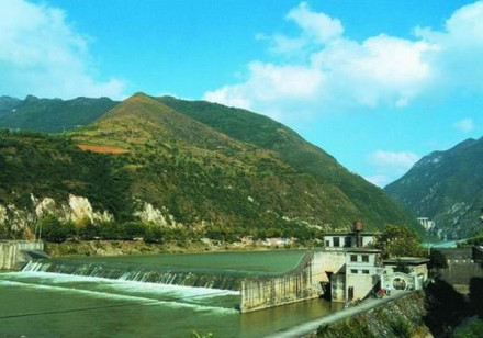 褒河石门水库干渠渠首