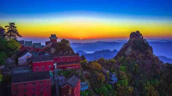 天柱峰