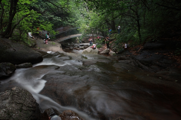 雾灵山龙潭景区