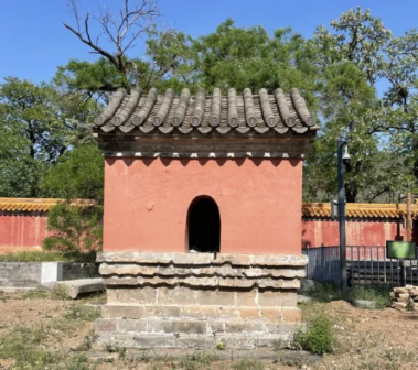 左侧神帛炉