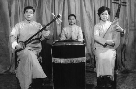 四明南词