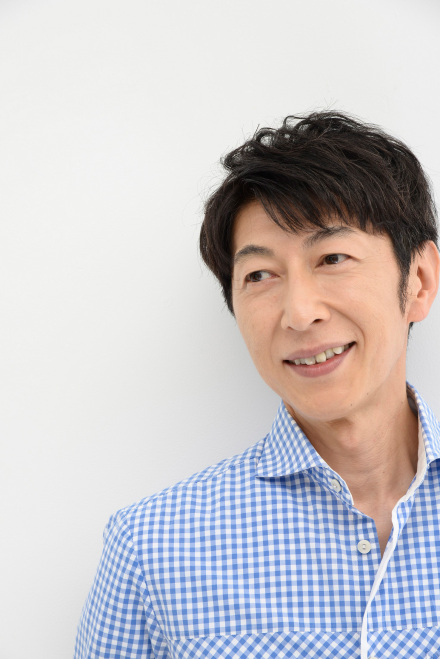 篠井英介