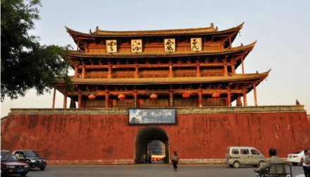 建水县朝阳楼