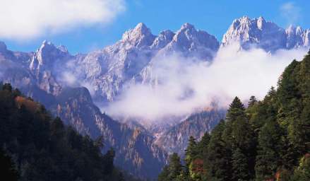 雷古山