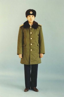 87式空军女尉官、女士官棉大衣