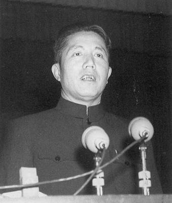 文艺理论家周扬