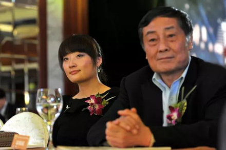 宗庆后与女儿宗馥莉