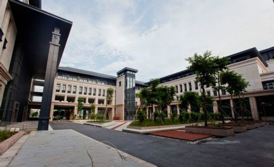 澳门大学