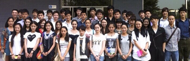北京电影学院表演系2011级全班同学合照