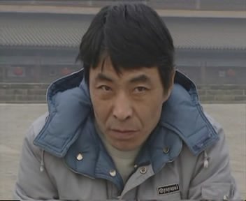 《12.1枪杀大案》中饰演董雷