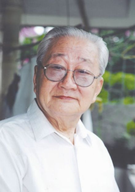 夏书章