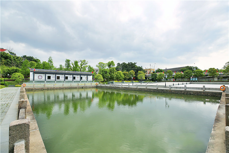 官厅池