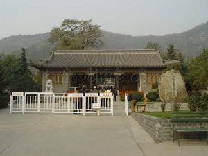 昆明西山森林公园