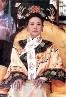 《慈禧西行》中的慈禧（邓婕饰）