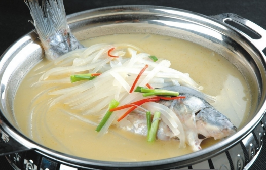 鲫鱼汤